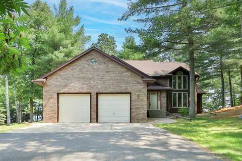 Chimney Point, HACKENSACK, MN 56452