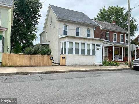 4Th, EAST GREENVILLE, PA 18041