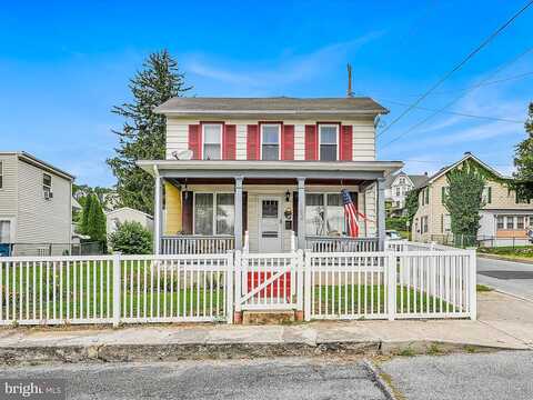 Market, HIGHSPIRE, PA 17034