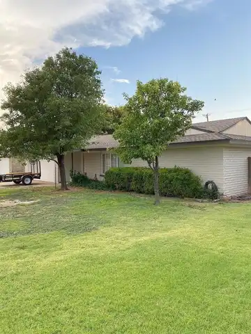 Avenue H, ABERNATHY, TX 79311