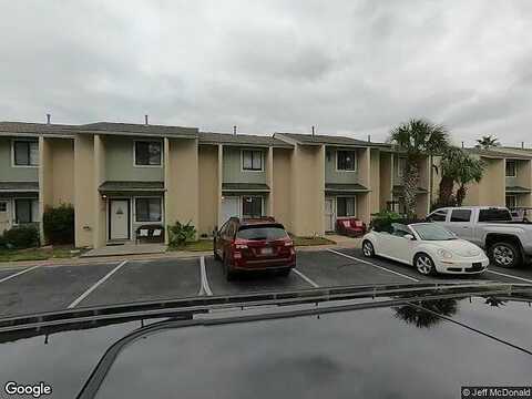 Robin, PANAMA CITY BEACH, FL 32407
