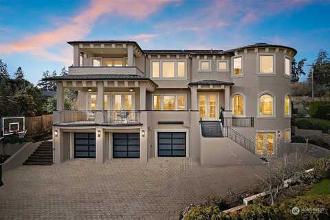 98Th, BELLEVUE, WA 98004