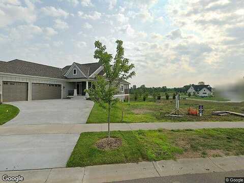 Arnie, LAKE ELMO, MN 55042