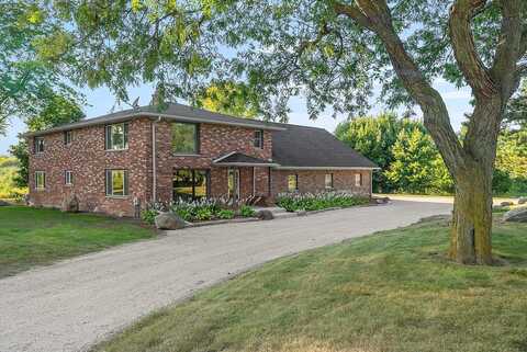 Swan, MEQUON, WI 53097