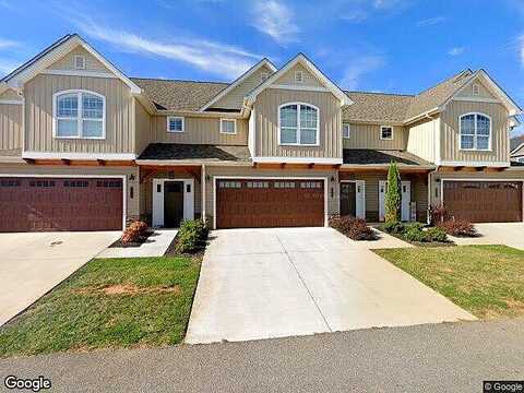 Graystone, FOREST, VA 24551