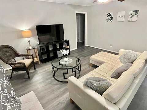 Jason, HOUSTON, TX 77096