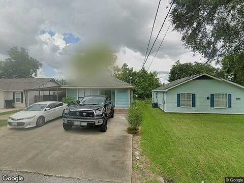 Avenue B, NEDERLAND, TX 77627