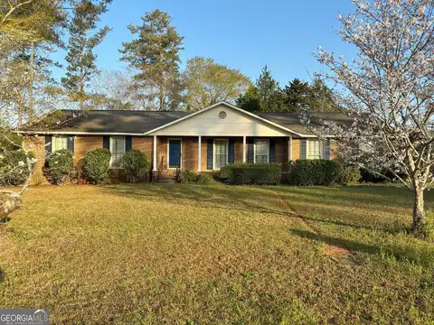 Robin, MILLEDGEVILLE, GA 31061