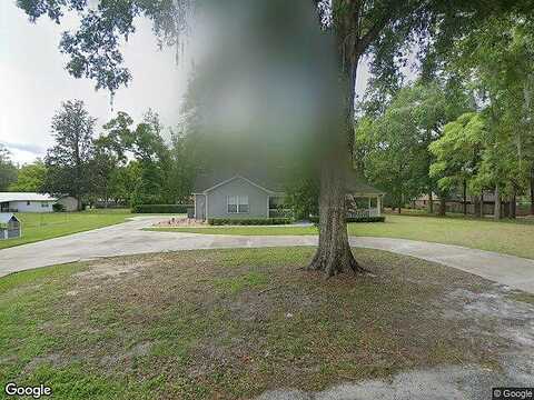 Lisa, PALATKA, FL 32177