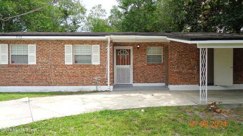 Karenita, JACKSONVILLE, FL 32210