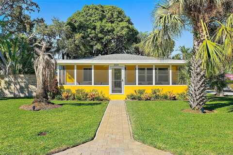 28Th, SAINT PETERSBURG, FL 33711