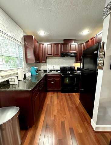 Trilby, TAMPA, FL 33611