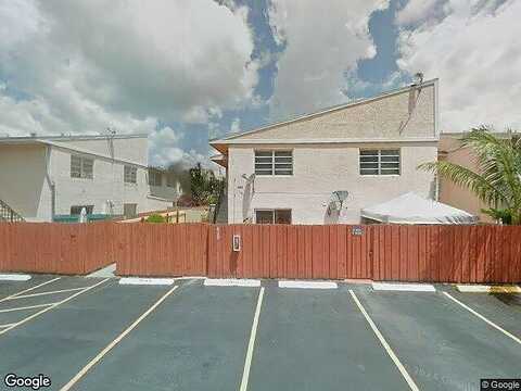 82Nd Circle, MIAMI, FL 33193