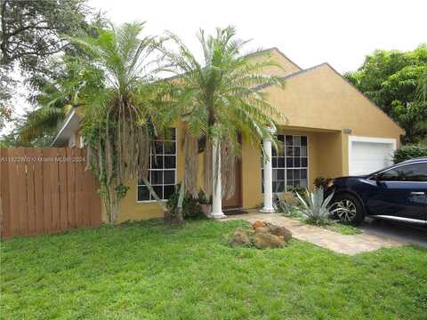 85Th, PEMBROKE PINES, FL 33025