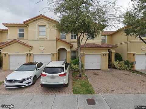 78Th, MIAMI, FL 33178