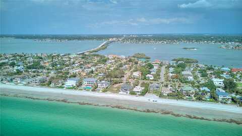 6Th, BELLEAIR BEACH, FL 33786