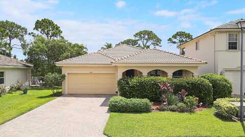 Askew, STUART, FL 34997