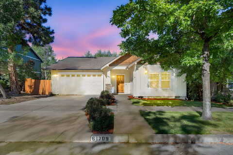 Darla, BEND, OR 97702