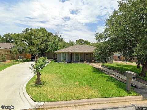 River Oaks, BRYAN, TX 77802