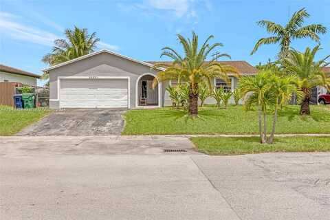 130Th, HOMESTEAD, FL 33032
