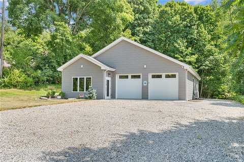 Stoops Ferry, CORAOPOLIS, PA 15108