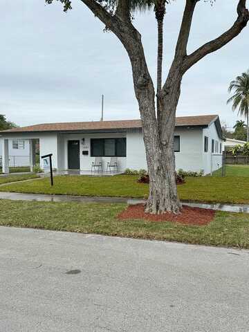 179Th, NORTH MIAMI BEACH, FL 33162