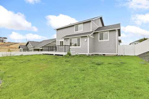Iyla, PULLMAN, WA 99163