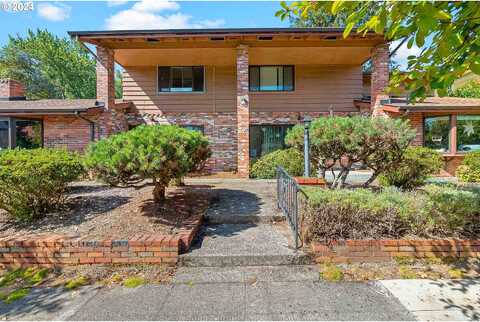 26Th, PORTLAND, OR 97212