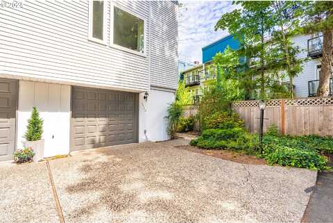 66Th, PORTLAND, OR 97225