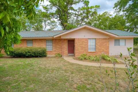 Linden, BASTROP, TX 78602