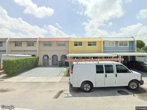 18Th, HIALEAH, FL 33014