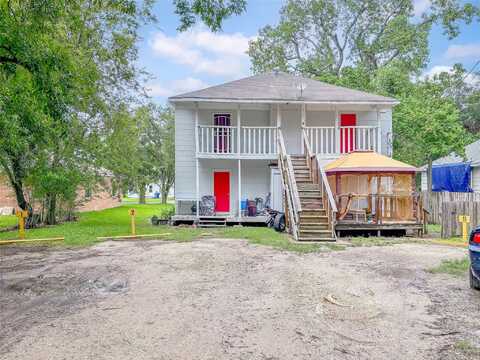 8Th, TEXAS CITY, TX 77590