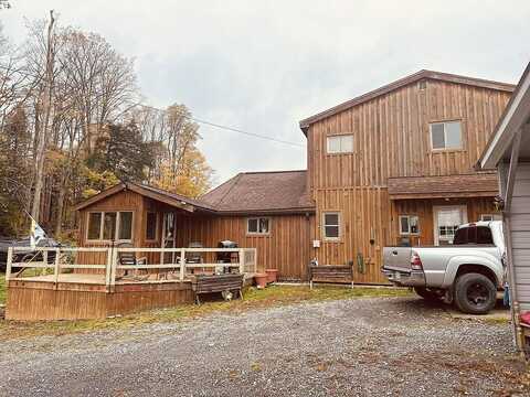 Russel, BROOKVILLE, PA 15825