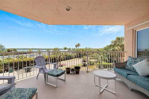 Sunshine Skyway Lane S, Saint Petersburg, FL 33711