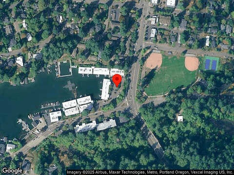 Mcvey Ave, Lake Oswego, OR 97034