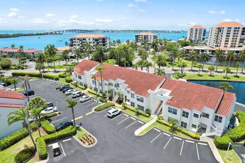 Bahia Del Mar Boulevard, Saint Petersburg, FL 33715