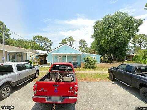 E Pine Ave, Lanark Village, FL 32323