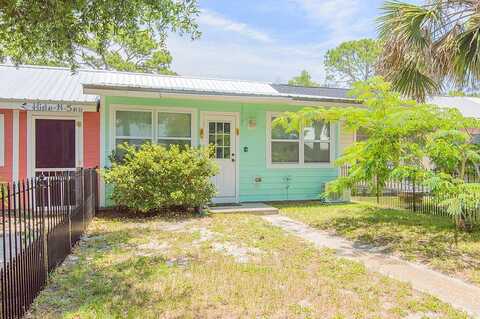 E Pine Ave, Lanark Village, FL 32323