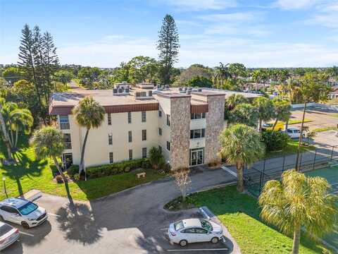 38Th Way S, Saint Petersburg, FL 33711