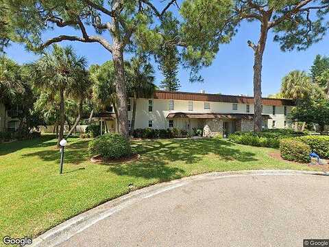 38Th Way S, Saint Petersburg, FL 33711