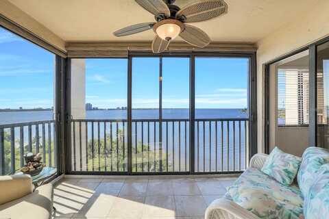 N Key Drive, North Fort Myers, FL 33903