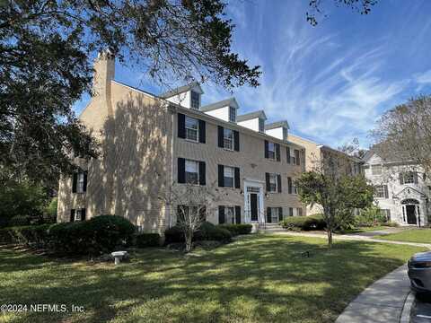 Plaza Gate Lane S, Jacksonville, FL 32217