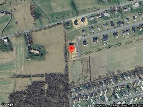 Oak Avenue, Mifflinburg, PA 17844