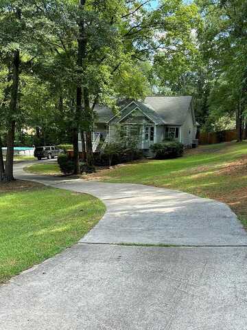 N Cambridge Drive, Milledgeville, GA 31061