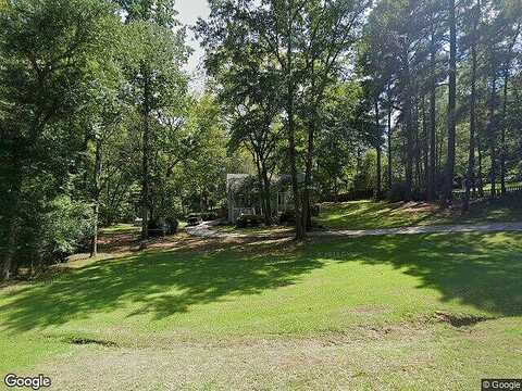 N Cambridge Drive, Milledgeville, GA 31061