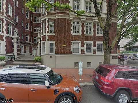 Sw 6Th Ave, Portland, OR 97204