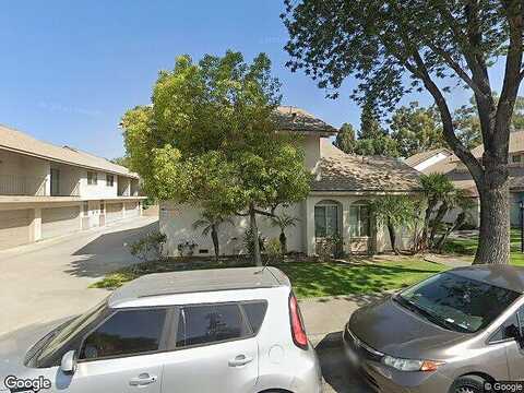 Pioneer Blvd #12, Whittier, CA 90601