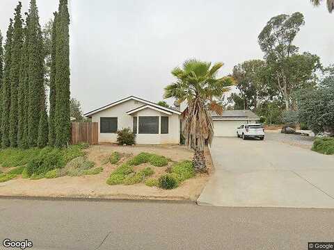 Daza Dr, Ramona, CA 92065