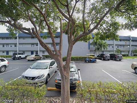 Golf Cir Drive, Margate, FL 33063