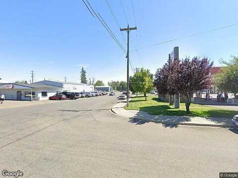 W 3Rd Ave, Kittitas, WA 98934